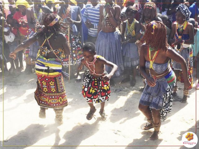 Diversidade cultural marca concerto de música e dança tradicional